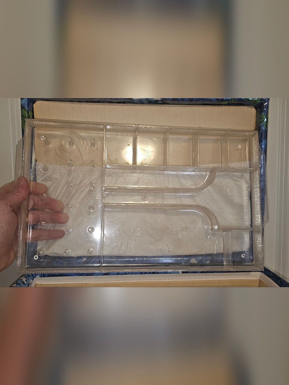 MID CENTURY Sewing Box - Picture 13 of 16